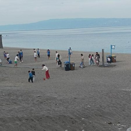 Vacanza Taormina Mare Mazzeo Exterior photo