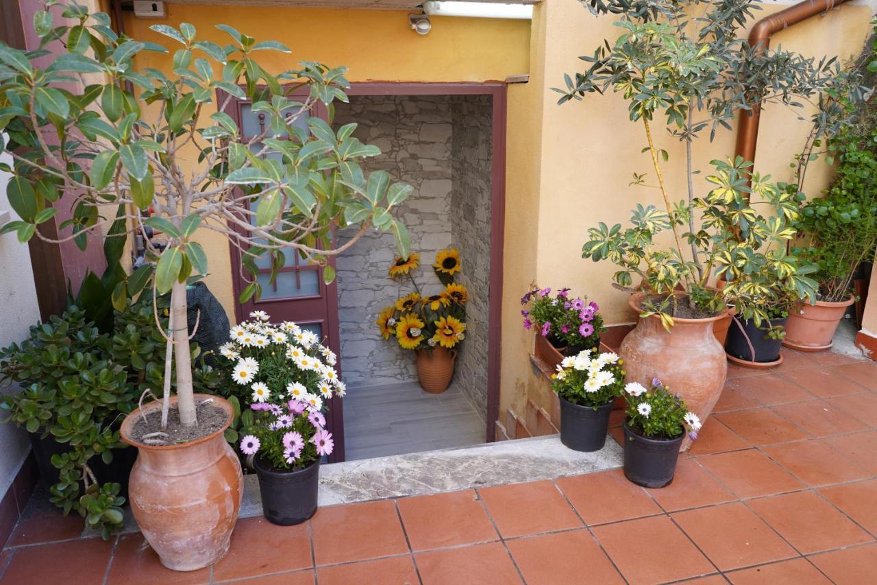 Vacanza Taormina Mare Mazzeo Exterior photo