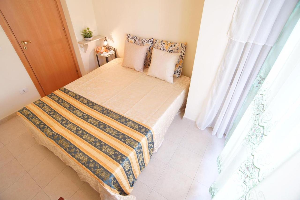 Vacanza Taormina Mare Mazzeo Exterior photo
