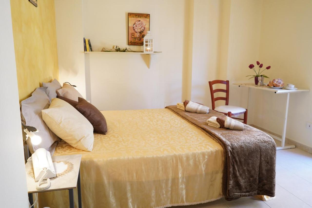 Vacanza Taormina Mare Mazzeo Exterior photo
